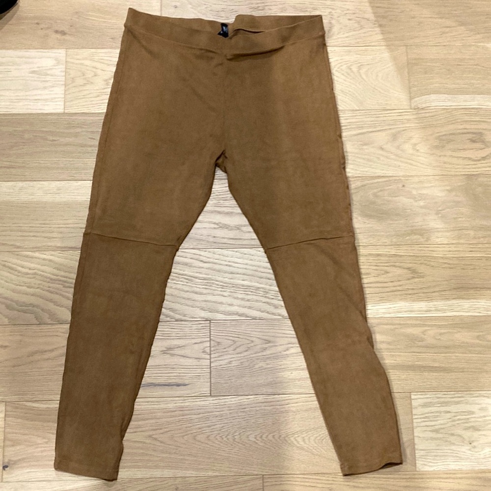 Hue Leggings. Suede look
